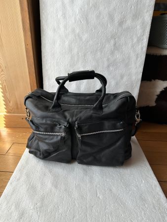Geräumige Leder Tasche schwarz von Kitchener items