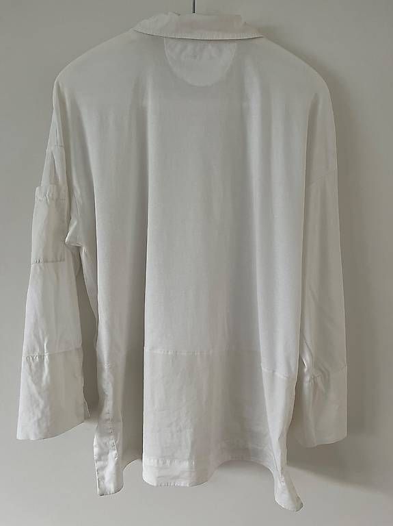 Marc Cain Blusen: Marccain Sports, weisse Bluse – Gebraucht aus Murten von bea_n5yn 2