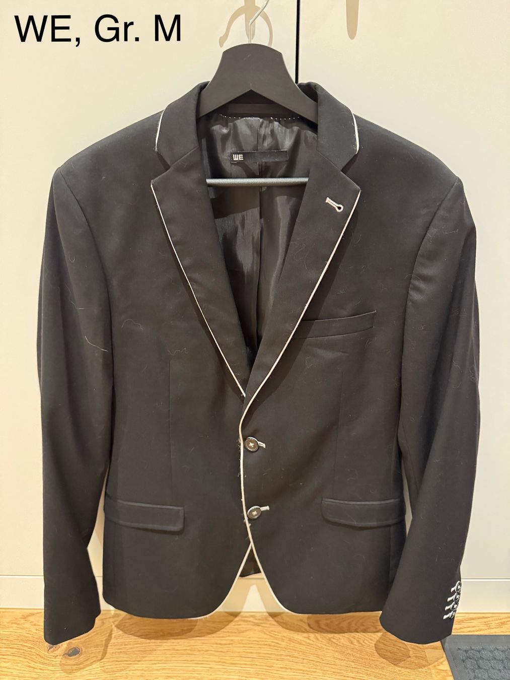 We Giacche: lässiger schwarzer Blazer WE Gr. M – Nuovo (secondo la descrizione) da Kleindöttingen venduto da CorinaCoco
