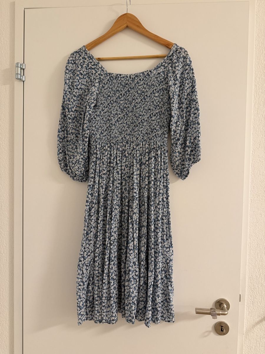Only Kleider: Damen Kleid blau mit Blumenmuster gebraucht – Neu (gemäss Beschreibung) aus Würenlos von lid_p2kb 1