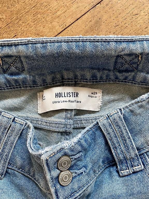 Jeans: JEANS HOLLISTER – Usato da Zürich venduto da lazzeri 1