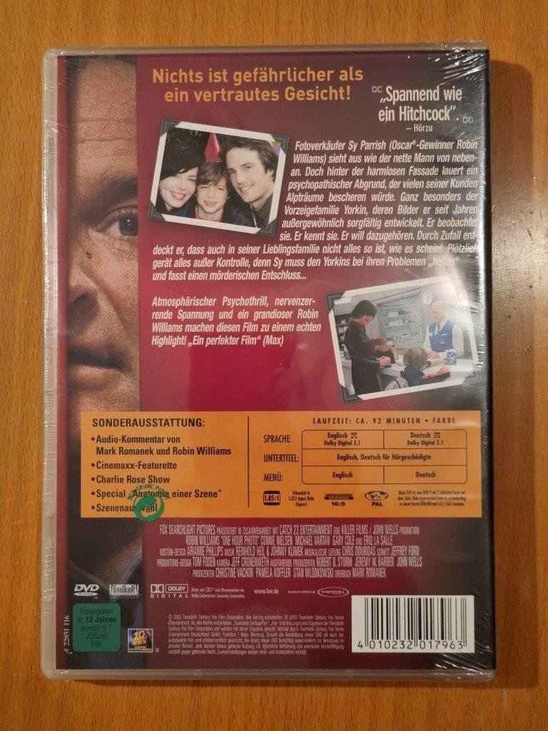 Tutti i DVDs: DVD: One Hour Photo -> NEU – Nuovo e nell'imballaggio originale da Ehrendingen venduto da Thomas_2 1