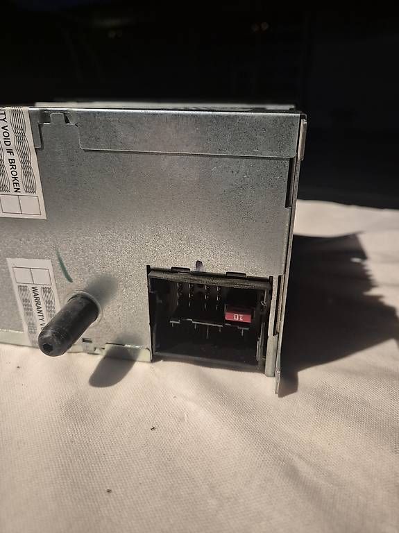 Radio: VW T5 Originalradio – Usato da St. Gallen venduto da mup_y2x8