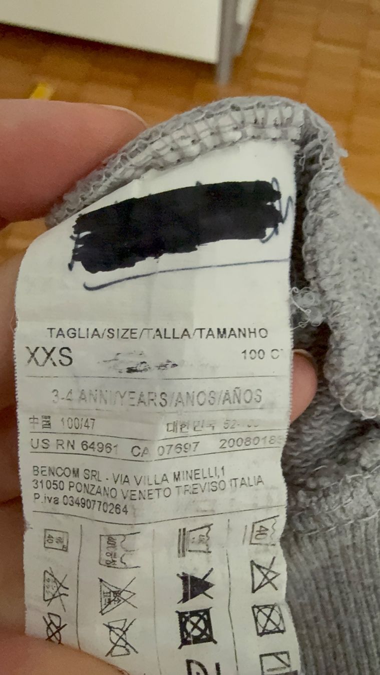 Benetton Giacche & Cappotti: Benetton Strickjacke Gr  98 – Usato da Richterswil venduto da Eunoia85 1