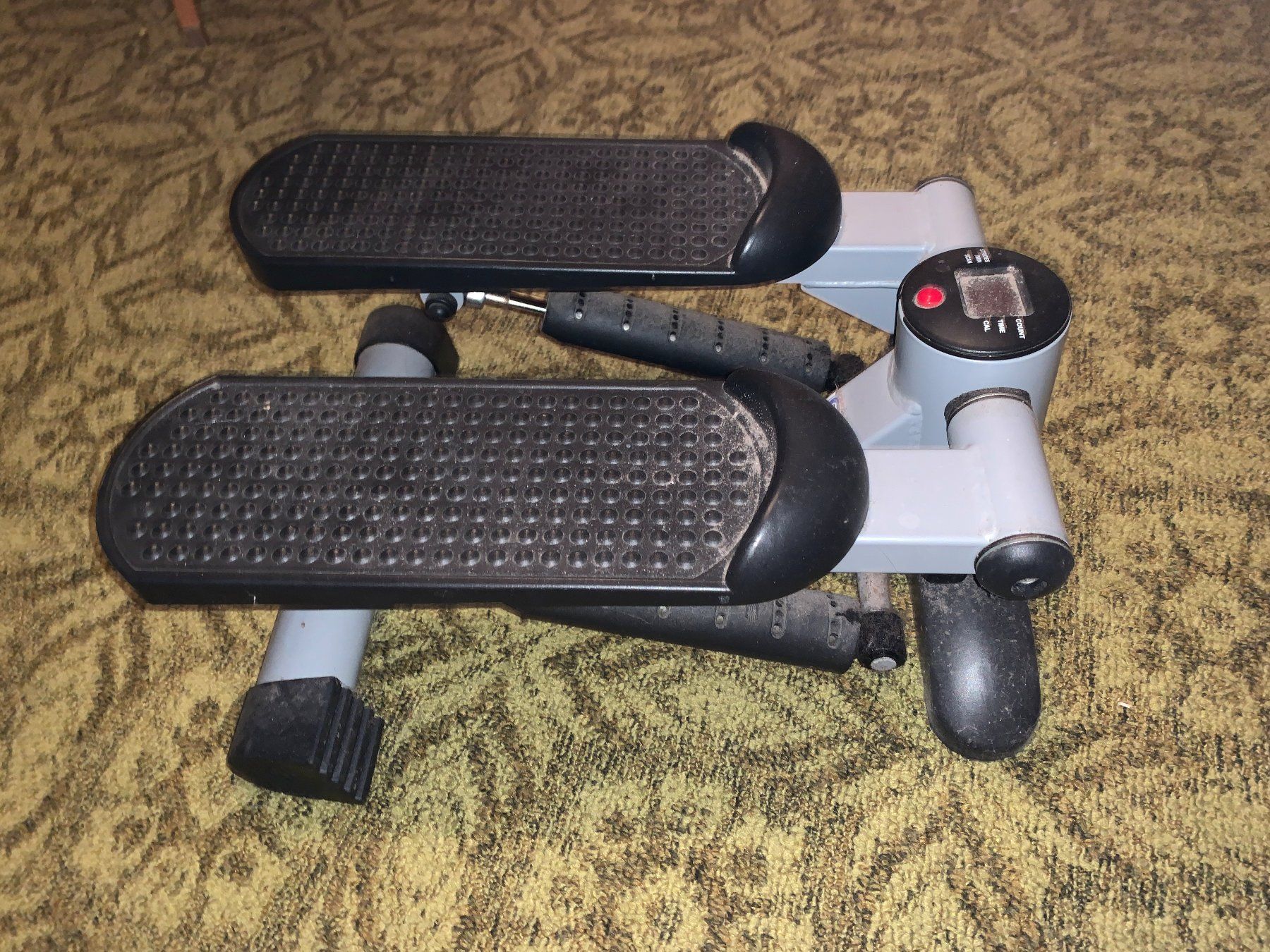 Hometrainer: Stepper Heimtrainer Hometrainer Treppentrainer Stepptrainer – Usato da Rickenbach SZ venduto da Frickler 1