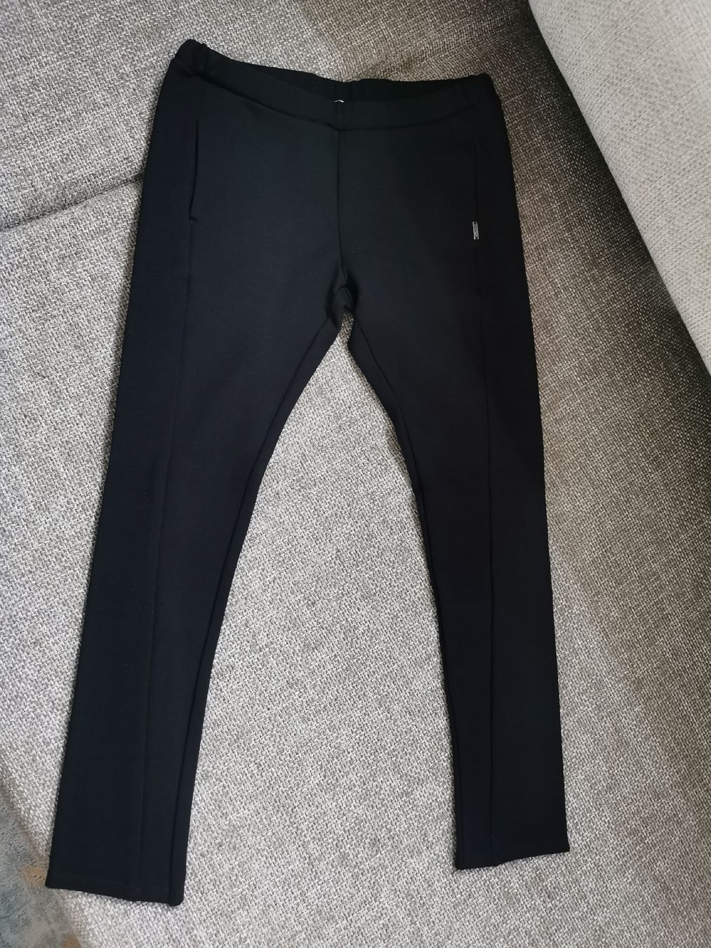 Calze & Collant: Karl Lagerfeld Leggins Gr 10 – Usato da Sursee venduto da Ventiduese