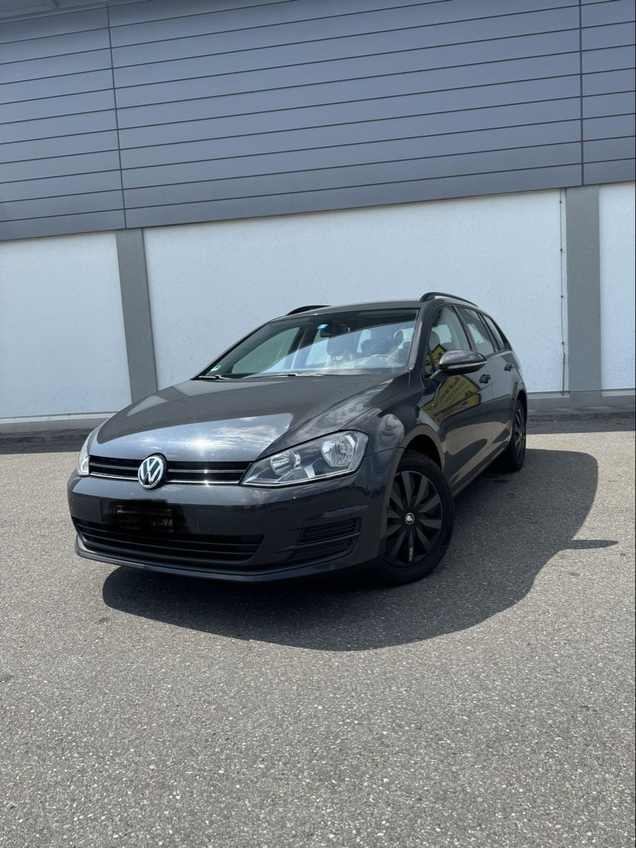 VW Automobili: Wv golf variant 1.6 tdi – Usato da Thun venduto da val_8b9d