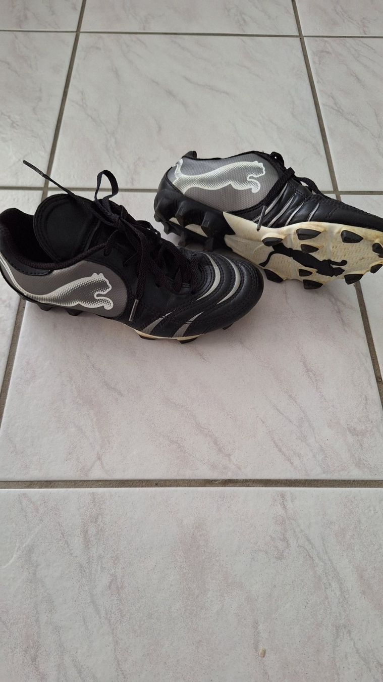 Puma Scarpe per ragazzi: Fussballschuhe Puma Gr. 31 – Usato da Biberist venduto da rospel 1