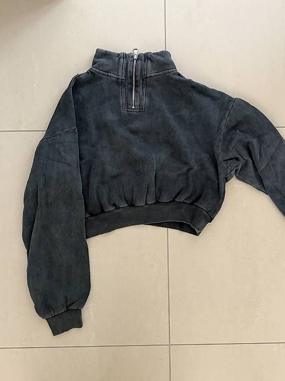 Pullover & Sweatshirts: Pullover & Hoodie Box Damen Gr. S/M – Gebraucht aus Uster von jes_nd8g 3