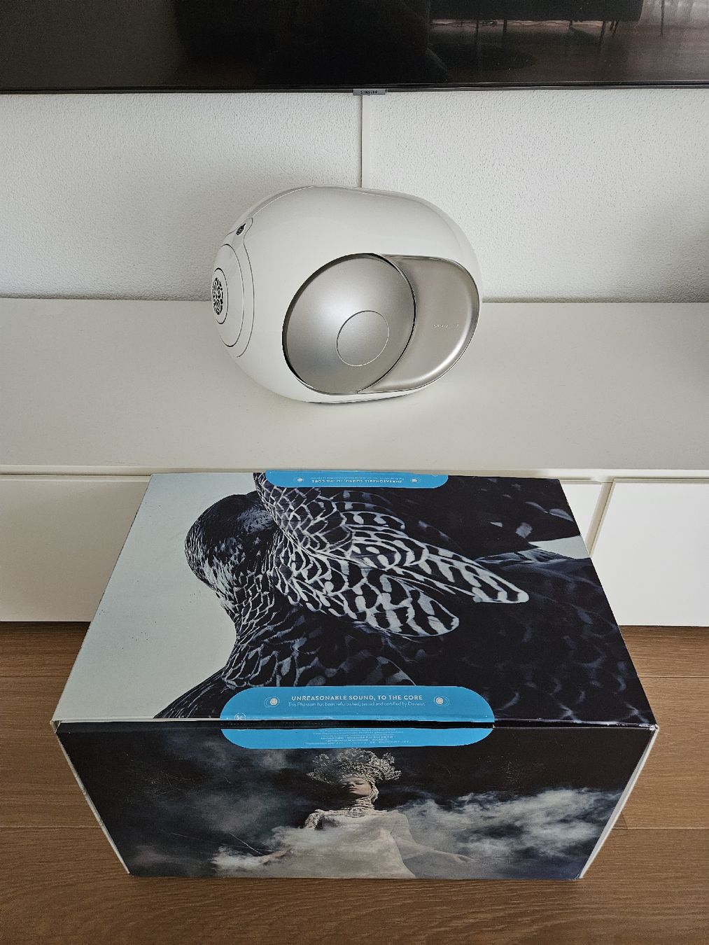 Devialet Lautsprecher: Neuwertiger Devialet Phantom Silver 3000 Watt - Top Zustand! – Neu (gemäss Beschreibung) aus Zug von vbc 1