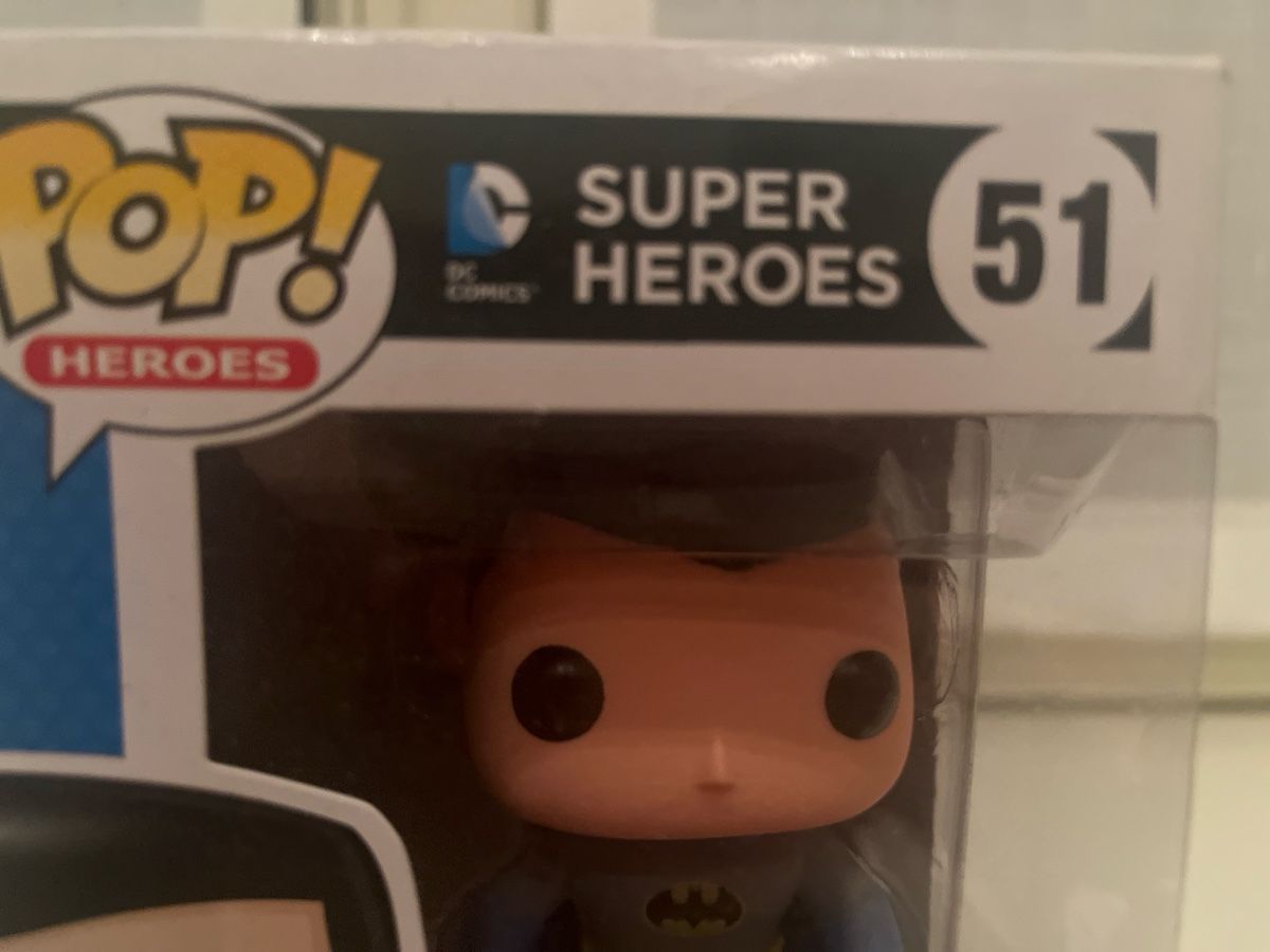 Funko Statuette: FUNKO POP NEW BATMAN – Nuovo e nell'imballaggio originale da Rüschlikon venduto da ant_5v7g 1