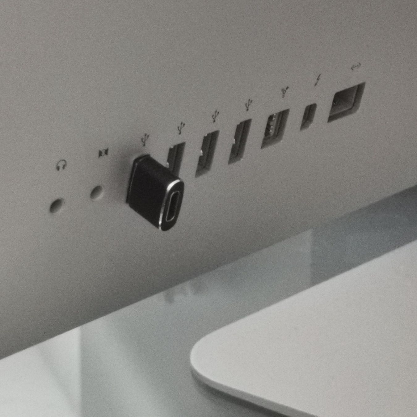 Apple PC: iMac 21.5 Zoll mit Manjaro Linux von Profi installiert – Usato da Winterthur venduto da raffyloc 5