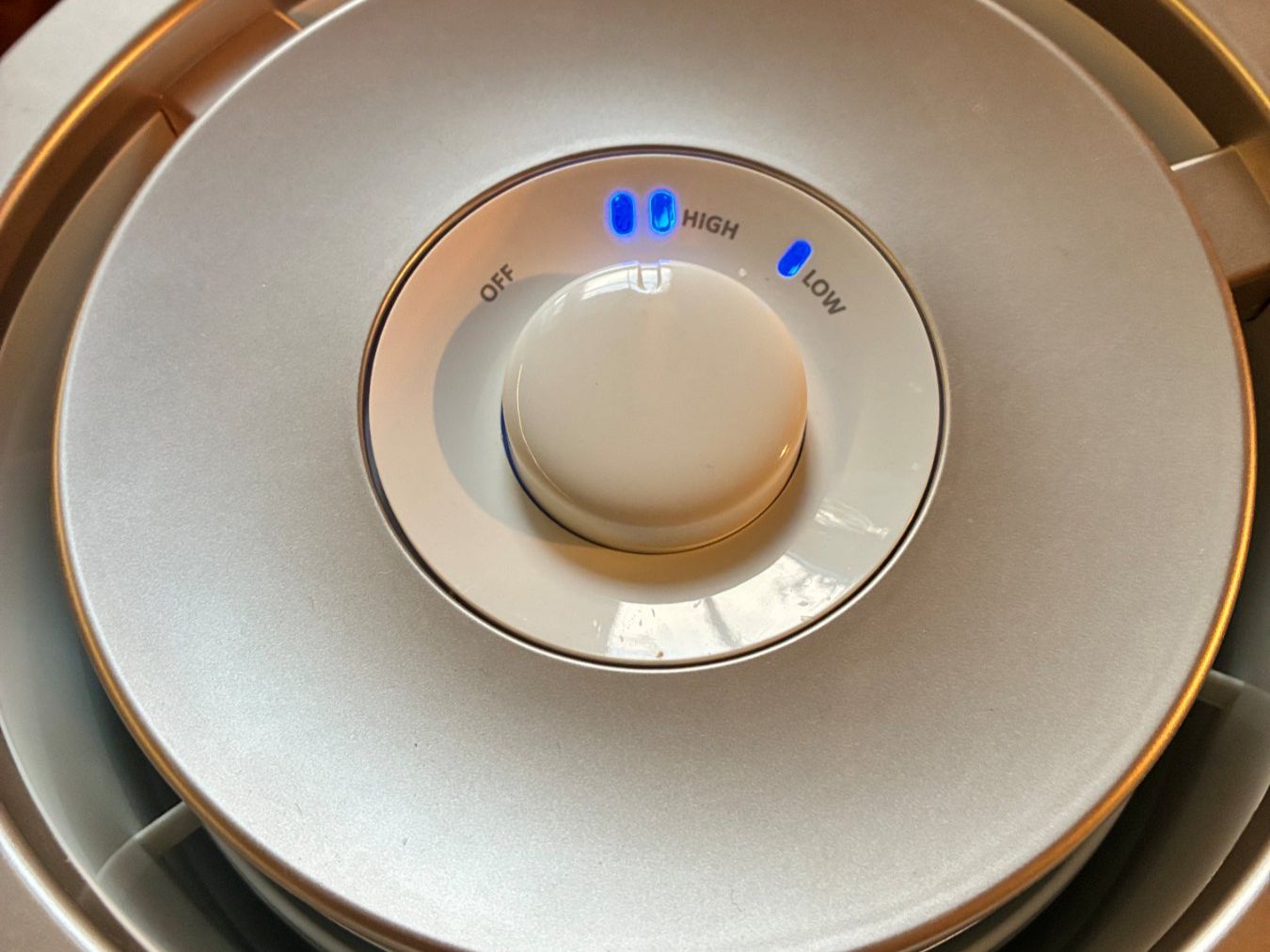 Philips Umidificatori d'aria: Philips HU4811 Luftbefeuchter Series 2000 – Usato da Wohlen AG venduto da Airson_a_reic 2