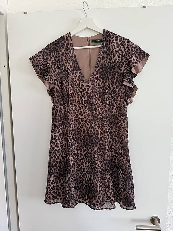 Guess Vestiti: Guess Kleid Leopardenmuster, Grösse S – Nuovo (secondo la descrizione) da Bubikon venduto da V_TINA
