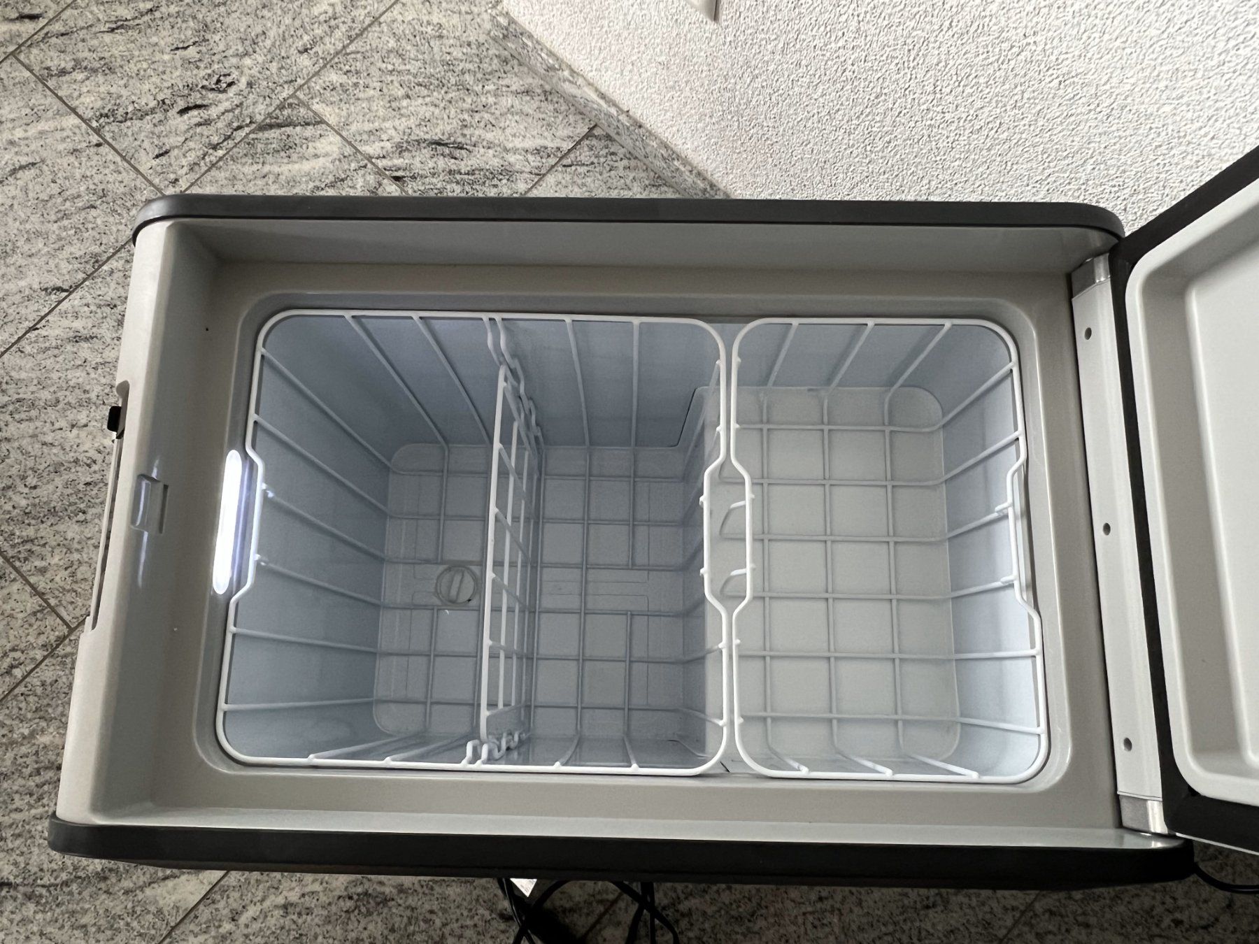 Dometic Kühlschränke & Kühlen: Dometic CFX3 45 AC/DC Kompressorkühlbox 46 Liter – Gebraucht aus Kriens von  7
