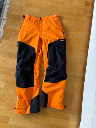 Beyond Medals Snowboardhose, wenig getragen