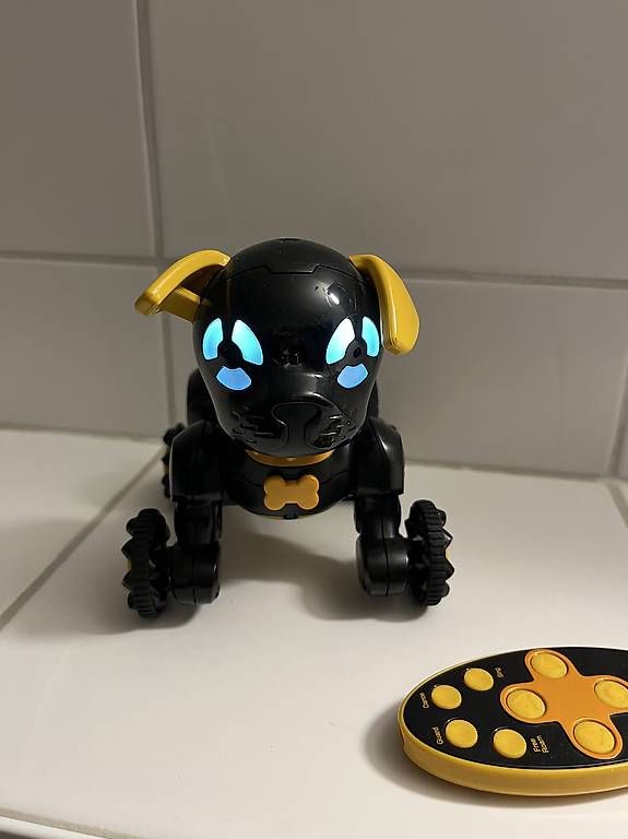 Giocattoli: Petit chien robot – Usato da Martigny venduto da jcj_j2fb 2