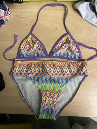 Süsses Neues Bikini Gr. 152