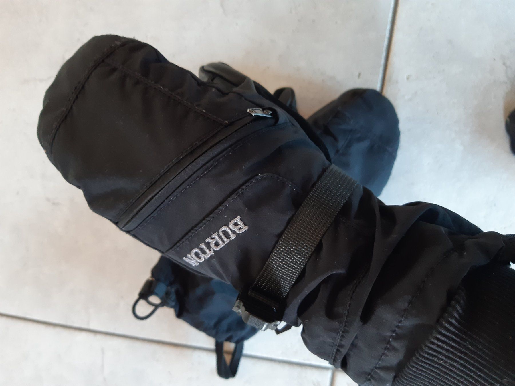 Burton Guanti: Fäustlinge Burton Vent Kids, Gr. L, Handschuhe – Usato da Wohlen b. Bern venduto da Looking4ward 2