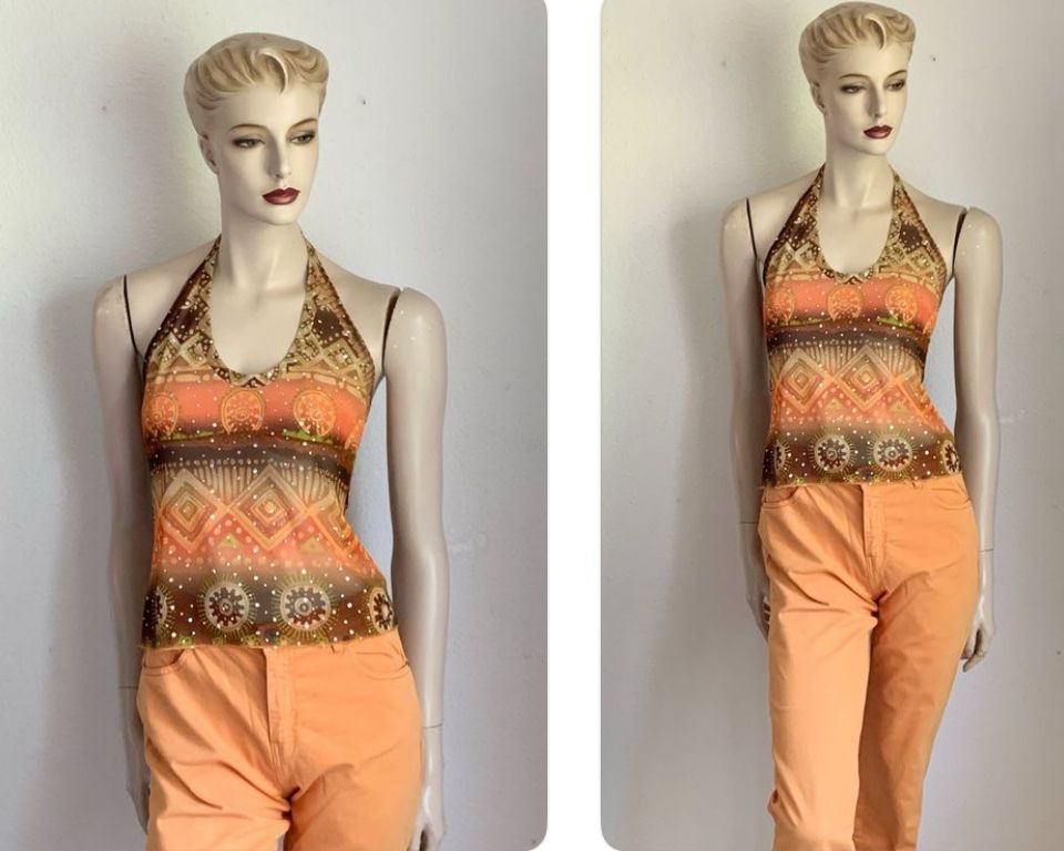 Top: Neckholder Top im Glitzer Boho-Look mit Jeans – Usato da Kloten venduto da Nephty