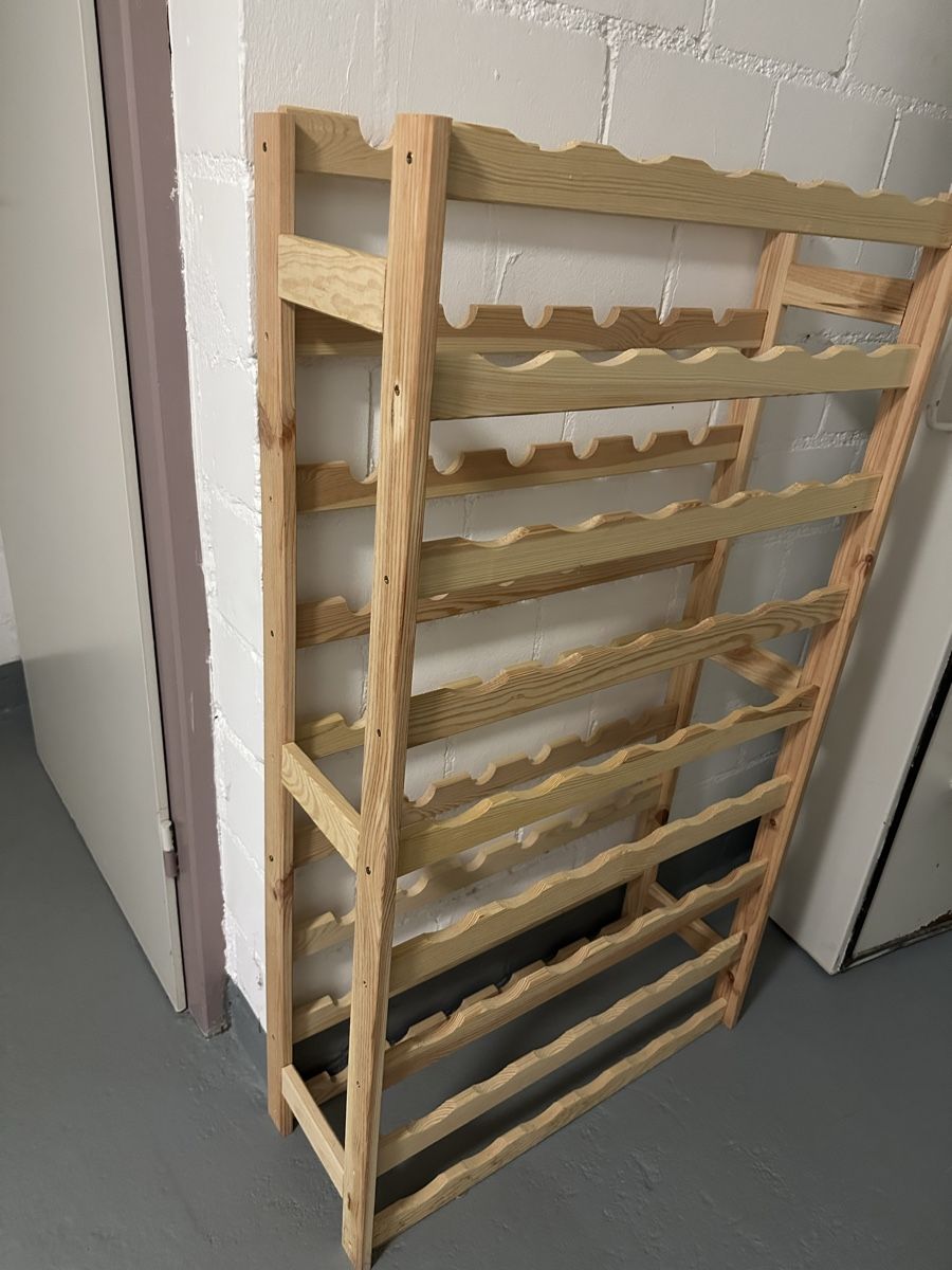 Regale: Weinregal 🍷 – Gebraucht aus Dättwil AG von LorenaWeber 1