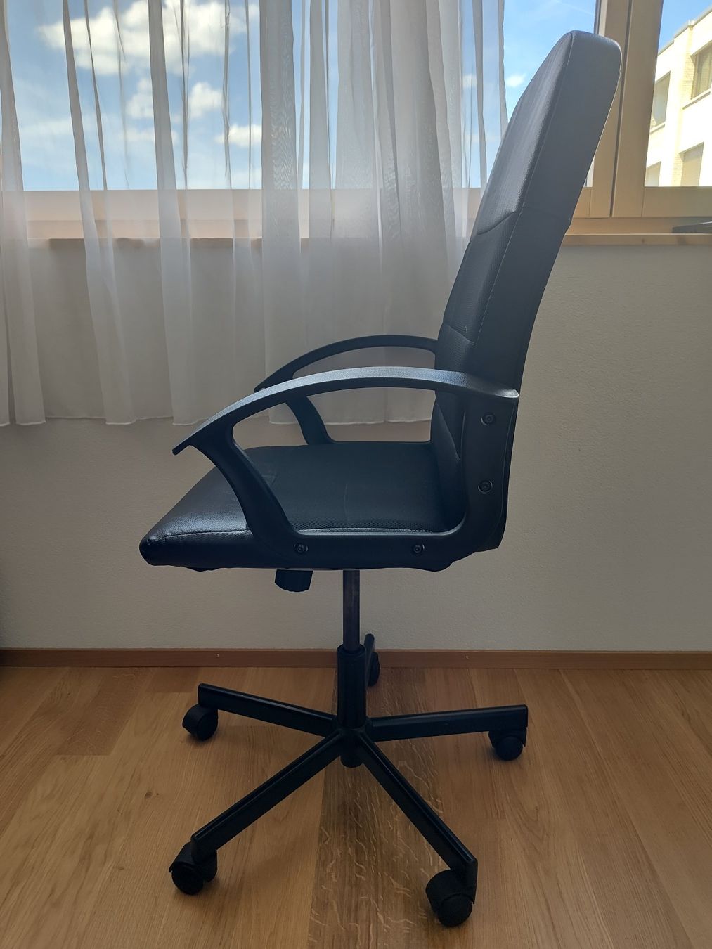 Ikea Sedie: Ikea Bürostuhl Renberget – Usato da Liebefeld venduto da sam_7vm2 6