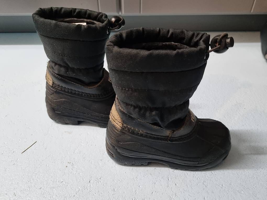 Scarpe per ragazzi: Reima Winterschuhe Gr 24 – Usato da Füllinsdorf venduto da BrusWillEs 2