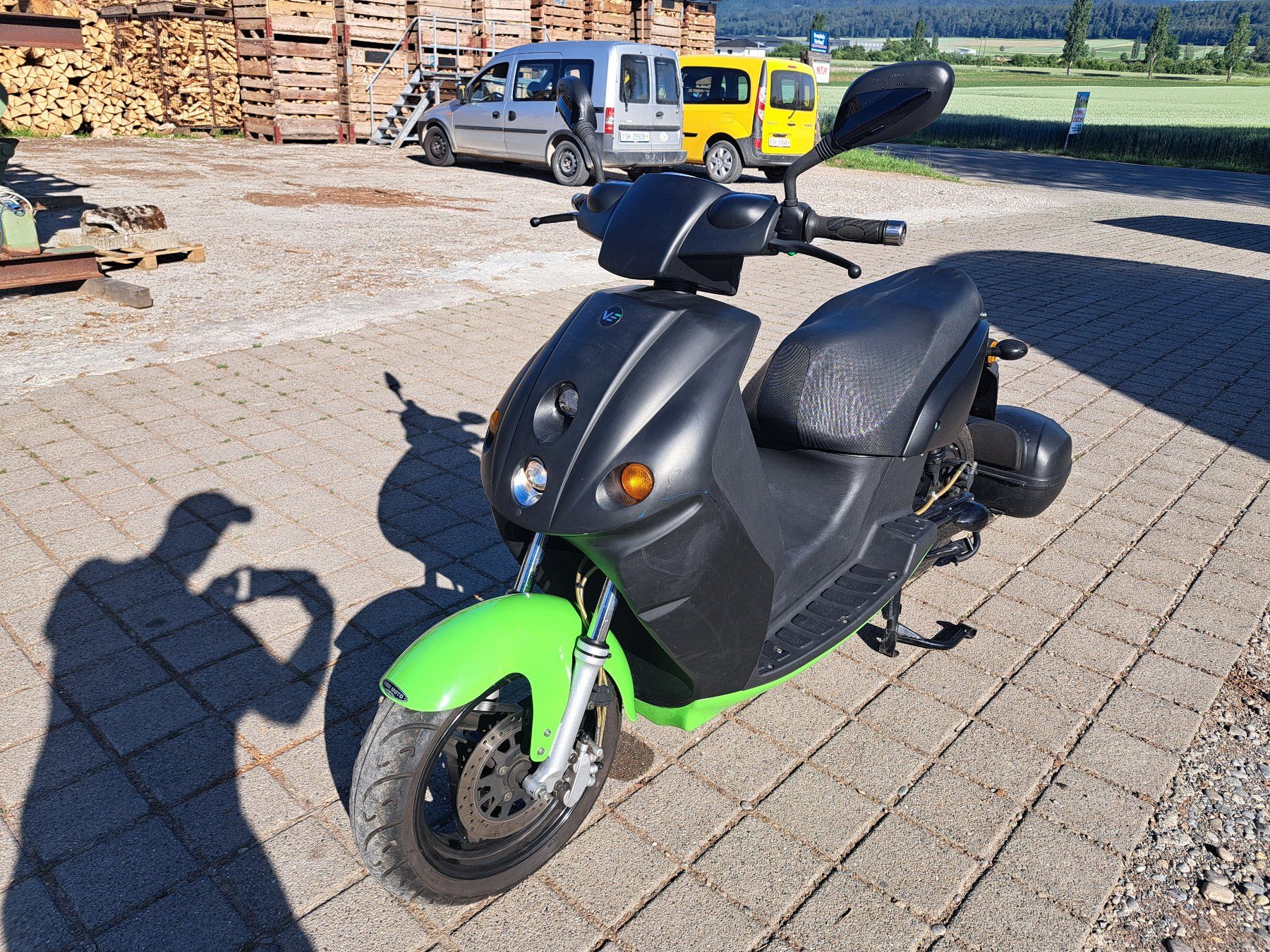 Scooter: Vengo V100 Elektro Roller E-Scooter Lieferung möglich – Usato da Hallau venduto da ZIEGLER-Motorhandel 4