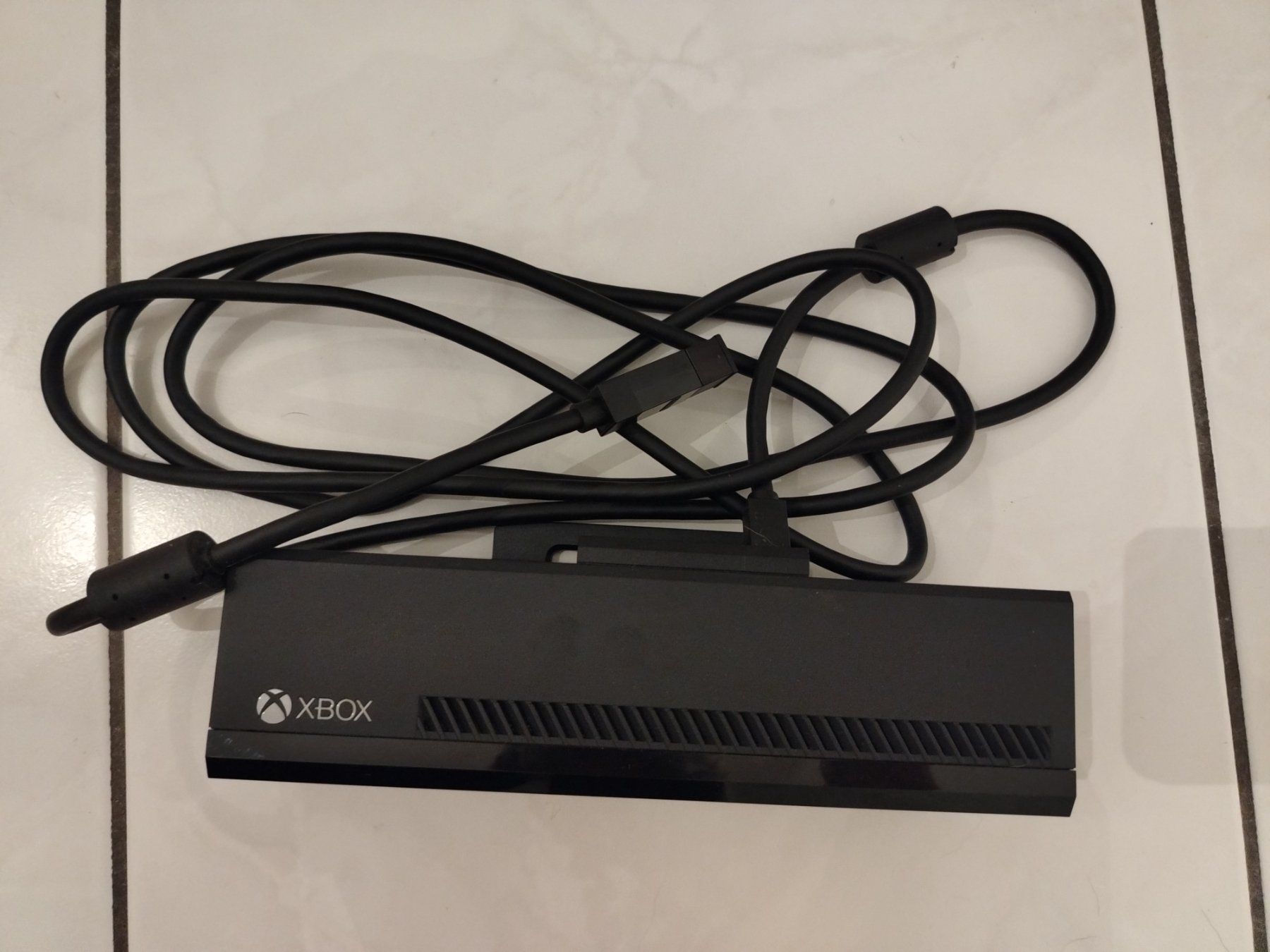 Console: Kinect Sensor Xbox One (wie Neu) – Usato da Sissach venduto da ruminative 2