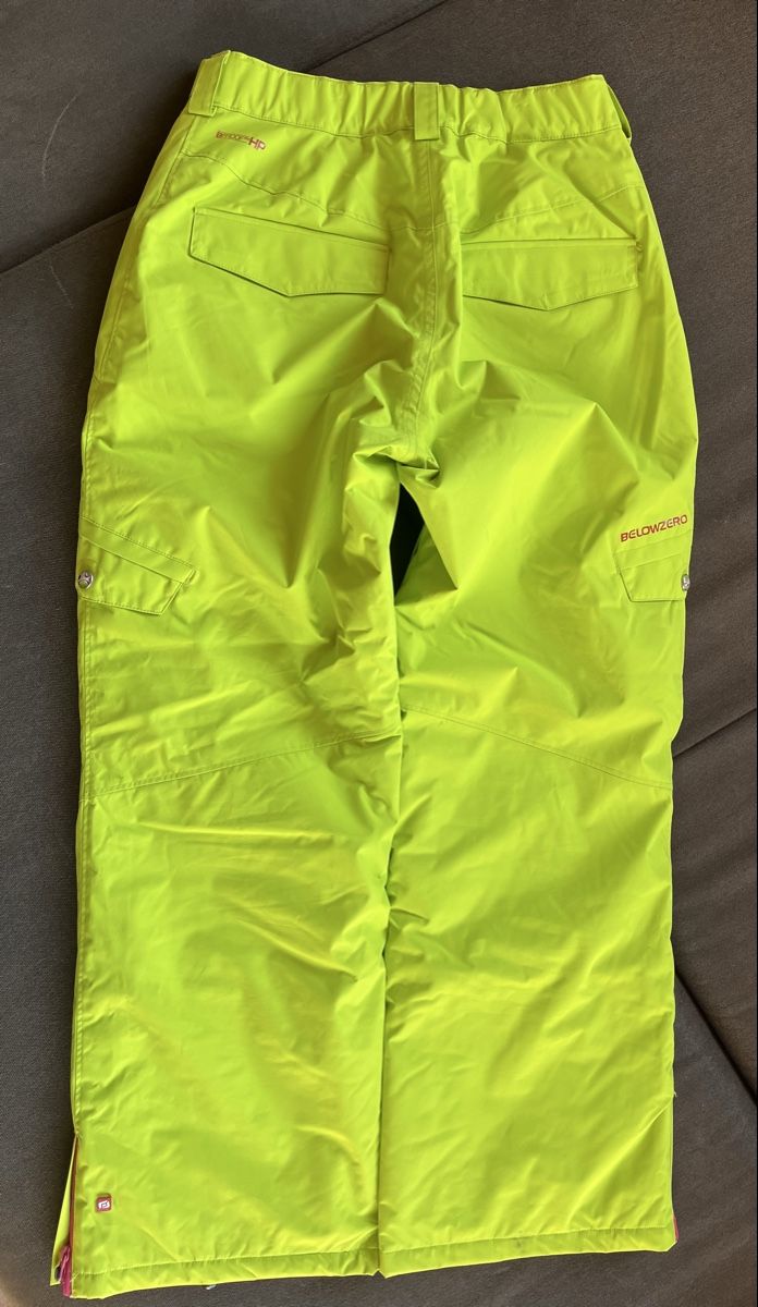 Pantaloni: Pantalon de ski enfant Belowzero, taille 164, comme neuf! – Nuovo (secondo la descrizione) da Saillon venduto da Bleuazul 1