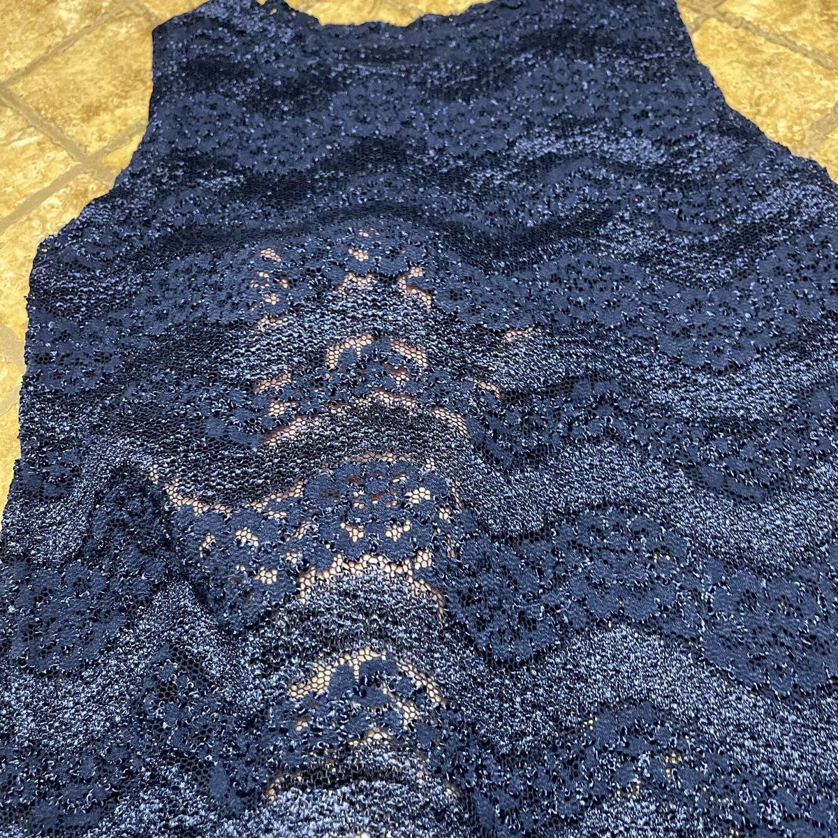 Tops: Trasparente Top blu elegante in pizzo, taglia S/M – Neu (gemäss Beschreibung) aus Gordevio von LanaZimm 7