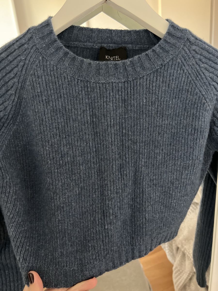 Completi & Tailleur: KNITEL Wool Blend Ribbed Knit Set – Usato da Goldau venduto da Kseniya123 4