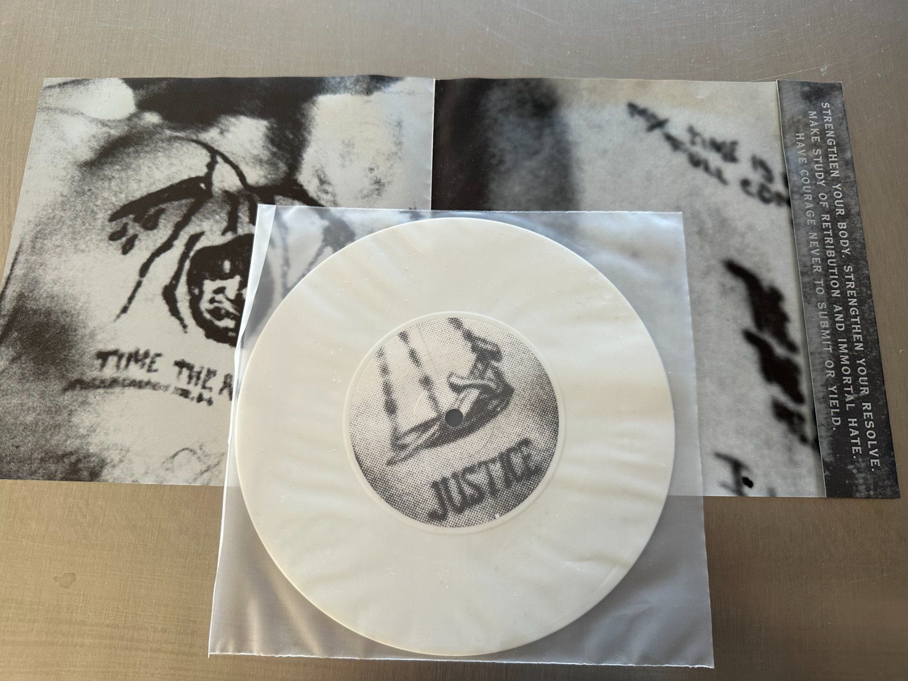 Schallplatten: CON-DOM 7 RETRIBUTION - HEAVY ELECTRONICS - INDUSTRIEL – Gebraucht aus Sion von jaipur1401 1