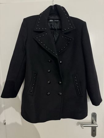 Veste ZARA noire cloutée, taille xl - Parfaite pour l'hiver