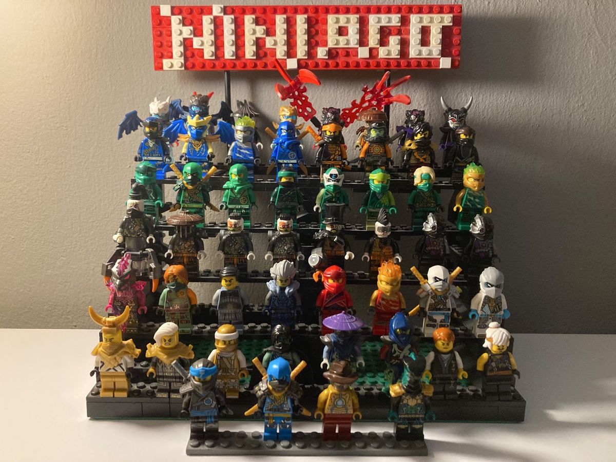 Lego Spielzeuge: Lego Ninjago Figurensammlung – Gebraucht aus Schinznach Bad von lin_2xnf