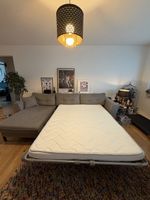 GRAUES SCHLAFSOFA MIT MATRATZE