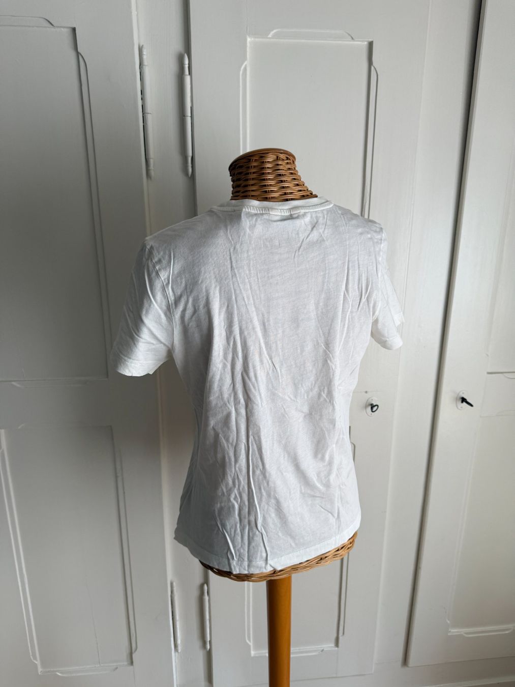 Gant T-Shirts: GANT - T-Shirt weiss mit Print M – Gebraucht aus Zürich von Diazaio 2