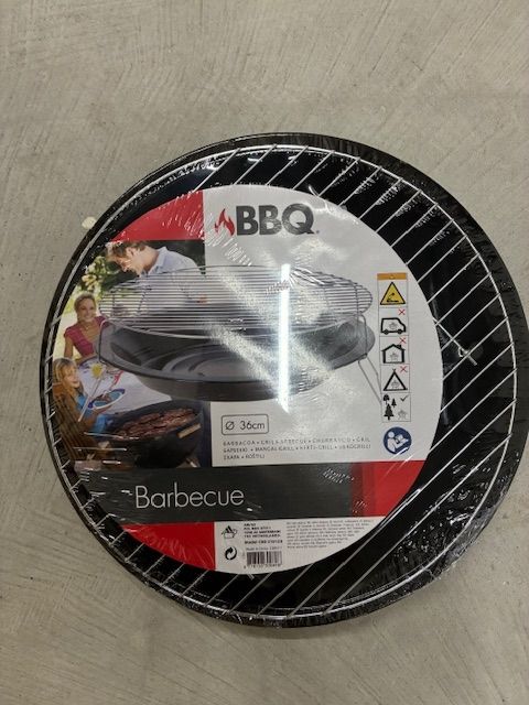 Griglie: Neuer BBQ Grill 36cm mit  Rost – Nuovo e nell'imballaggio originale da Zürich venduto da ZH-Vintage