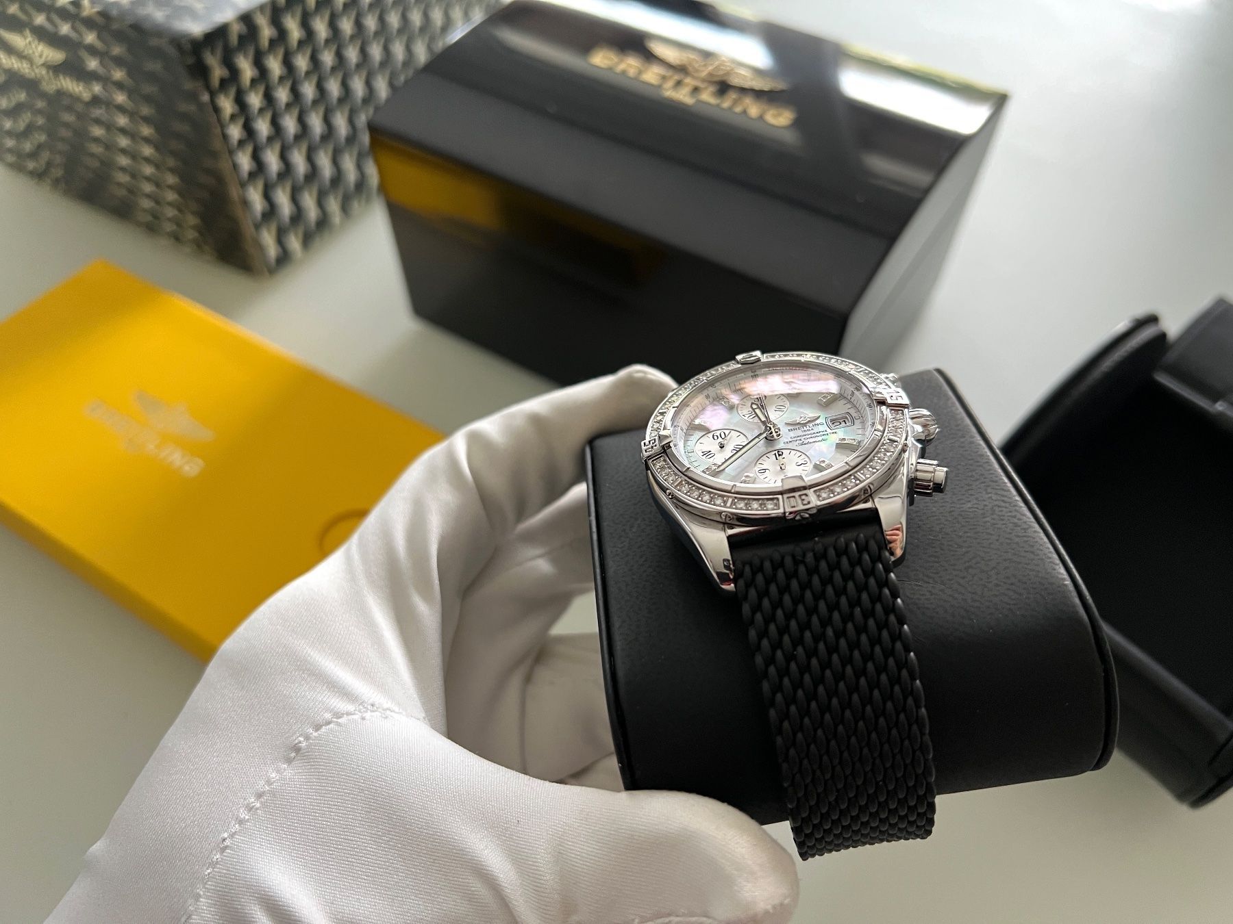 Breitling Uhren: Breitling Chronomat Evolution Chronograph 44 mm. – Gebraucht aus Geneve von iBest 4