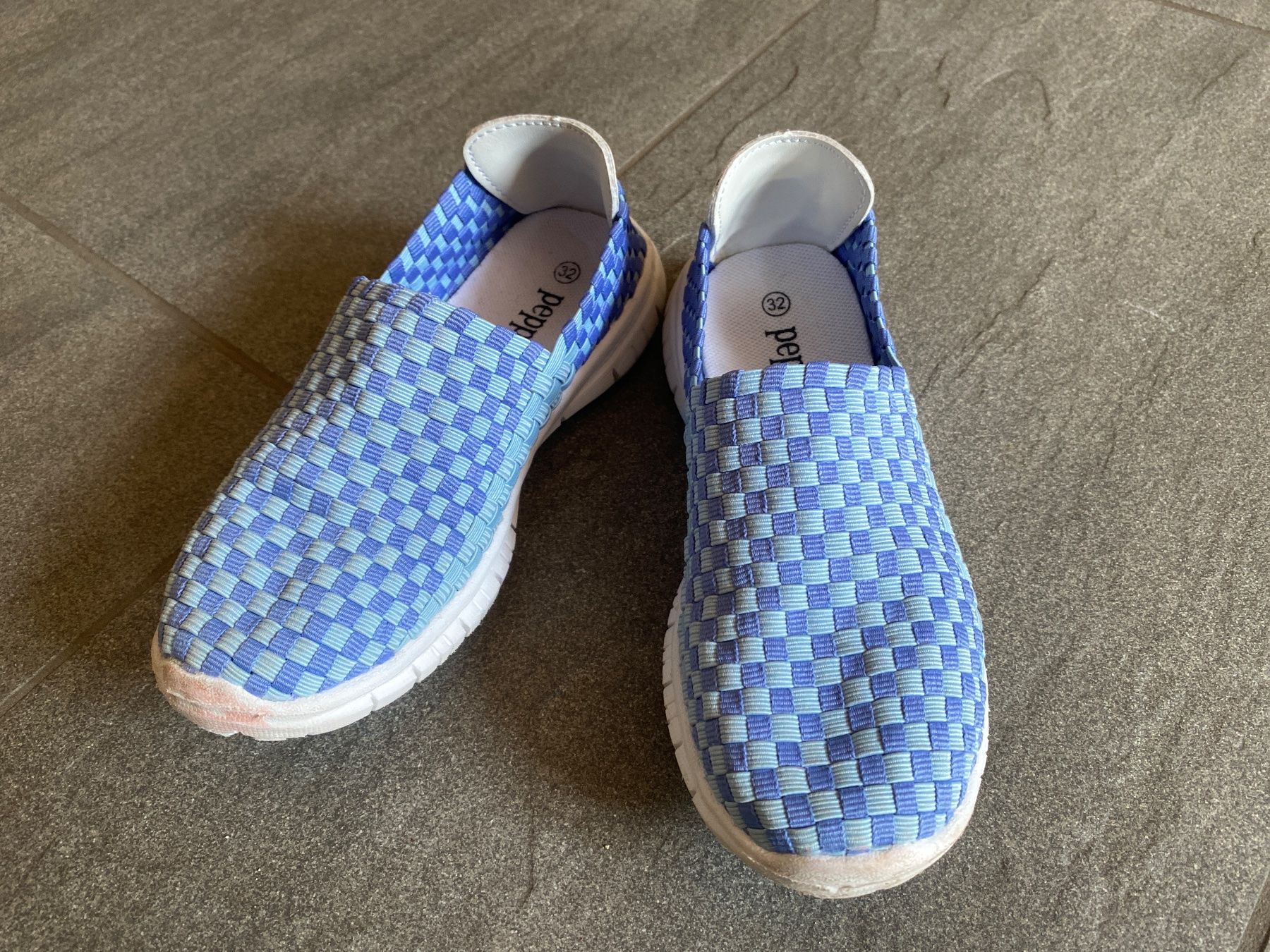 Schuhe für Jungen: Coole Sommerschuhe Gr. 32 – Gebraucht aus Frauenkappelen von leola1973
