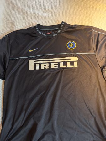 Originales Vintage Inter Milan Trainingstrikot 