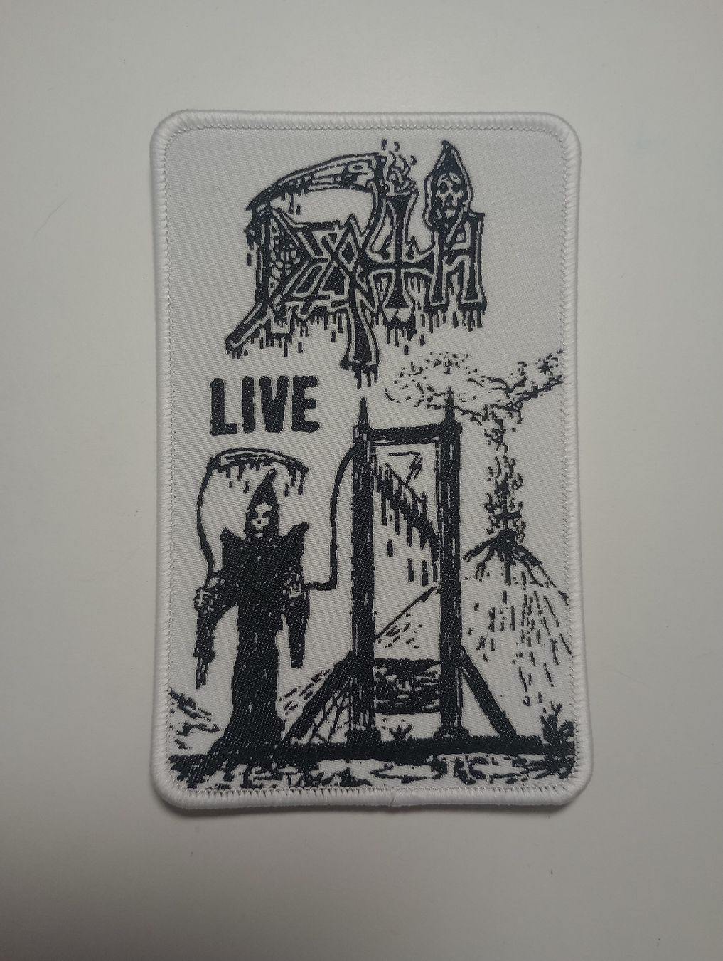 Toppe: death band patch metal – Nuovo e nell'imballaggio originale da La Chaux-de-Fonds venduto da eth_v2jd