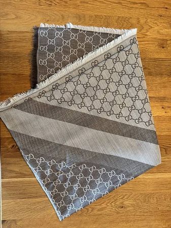 Gucci Schal GG Monogram Shawl 
