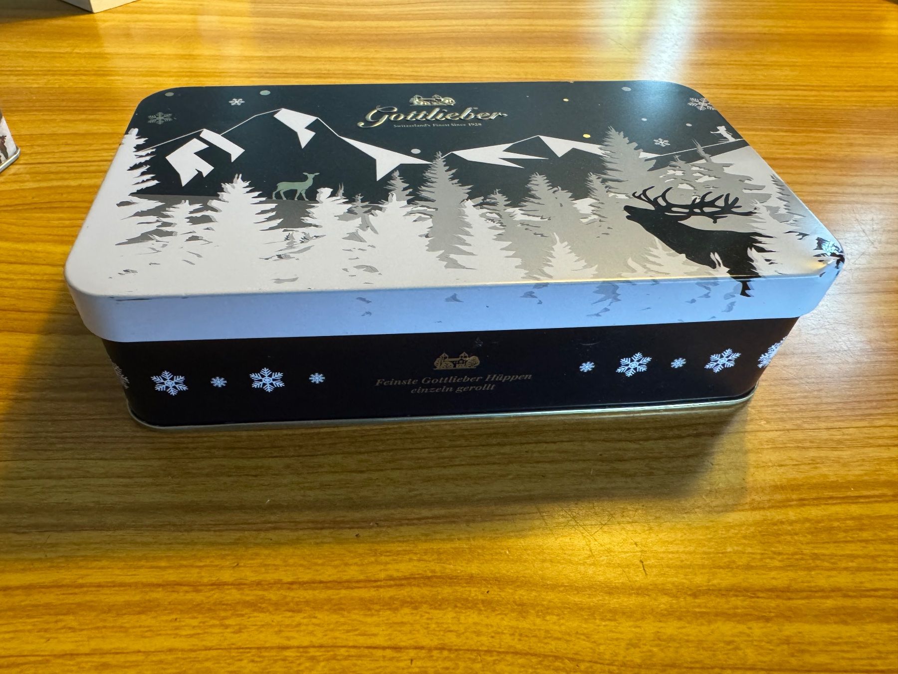 Altre Stoviglie: Blechdose Blechbox Box Geschenkbox Gottlieber Hüppen – Usato da Steffisburg venduto da smocky17 2