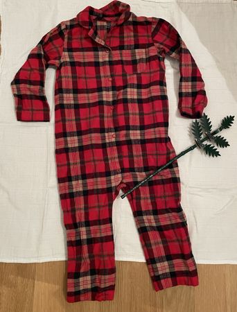 NEUE! Comfy Red Plaid Onesie 🥰
