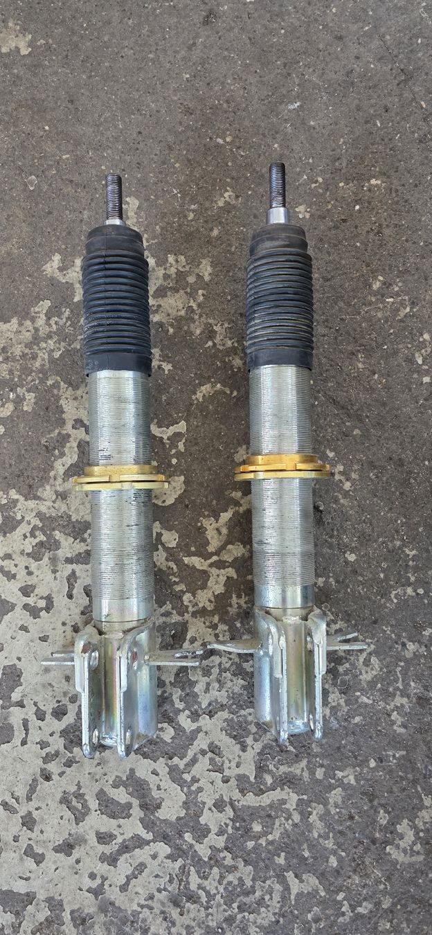 VW Tutti pezzi di ricambio auto: Golf 1 Motorsport Dämpfer – Usato da Escholzmatt venduto da Puchpower117 1
