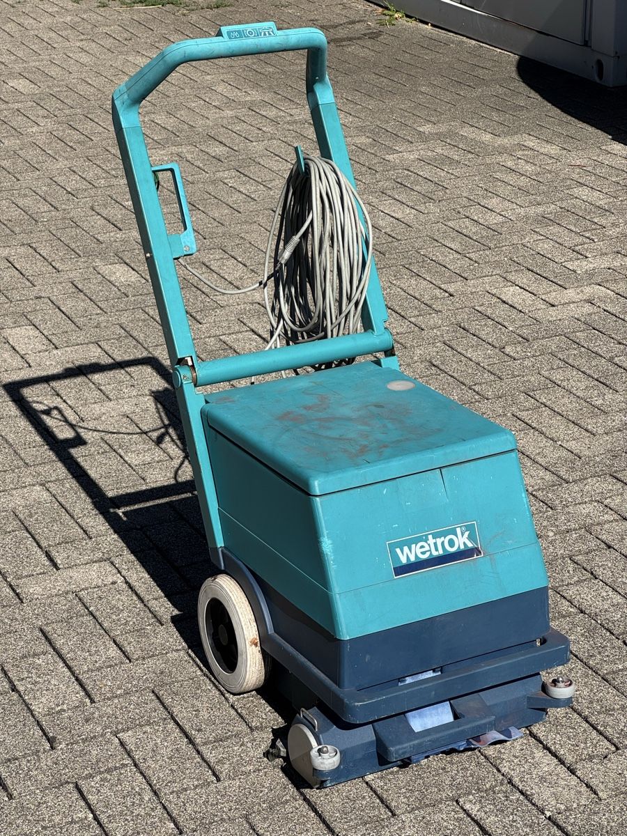 Wetrok Tutte le macchine: Wetrok Scheuersaugmaschine - Defekt – Difettoso da Lausen venduto da D0M0L0