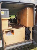 Land Rover Innausbau mit Schwerlastschiene