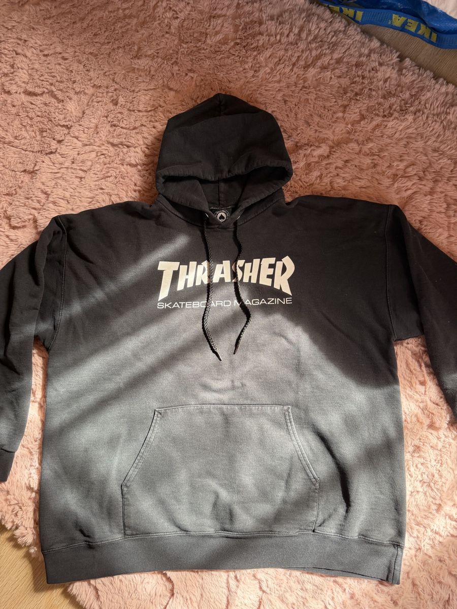 Pulls & Sweat-shirts: Thrasher Kapuzenpullover schwarz – D'occasion à Faulensee par san_26hj 1