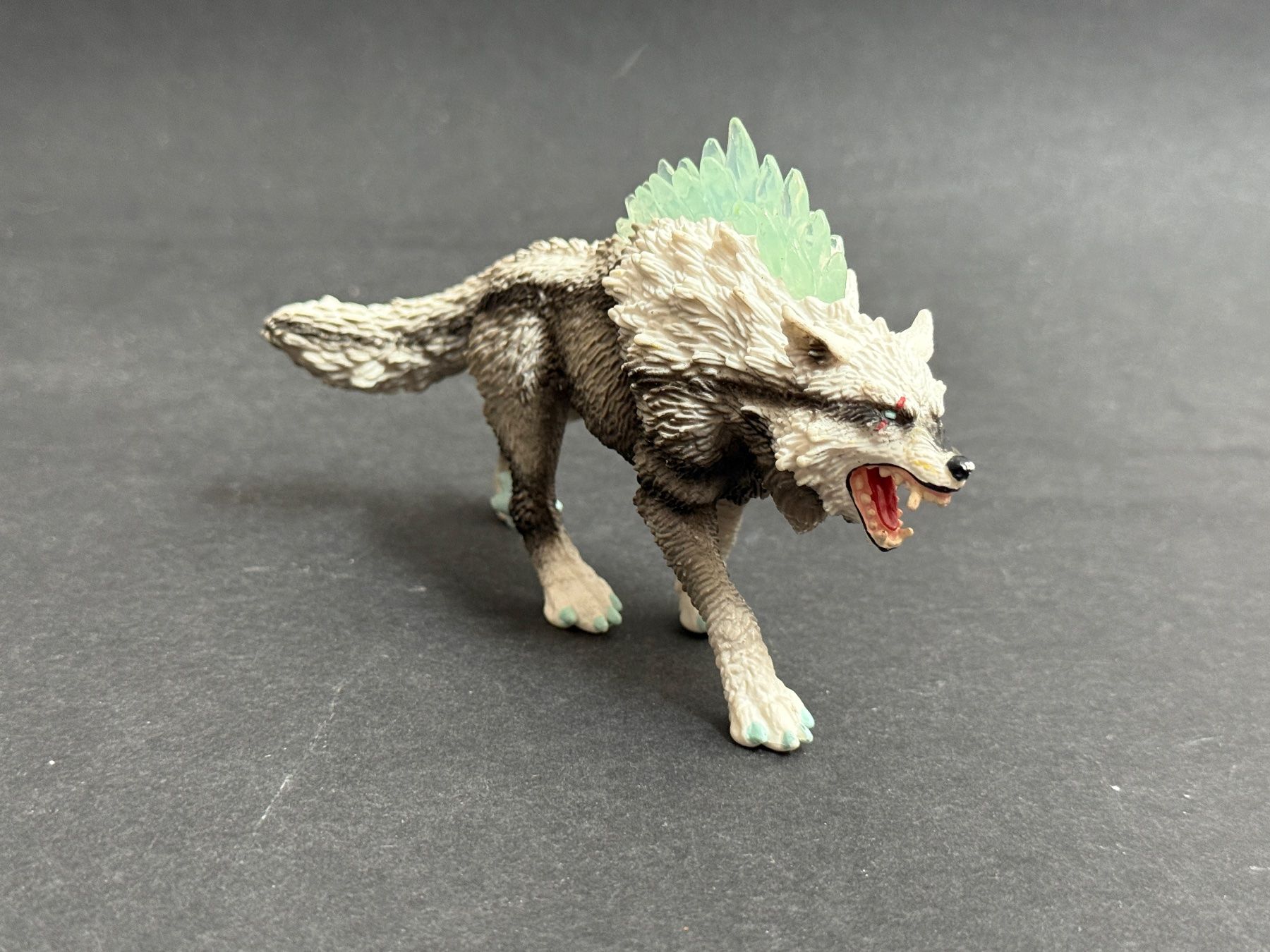 Schleich Figurines: Schleich Eldrador Eiswelt Blizzard Bär Eis Spinne Wolf Greif – D'occasion à Ennetbaden par mapa05 2